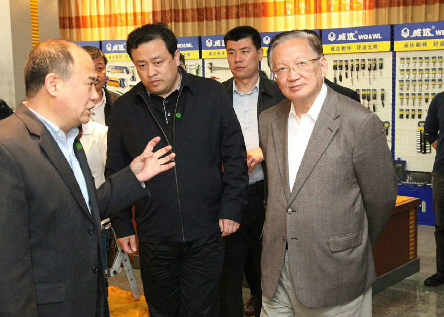 原國務委員、外交部部長唐家璇視察威力工具集團(圖3)